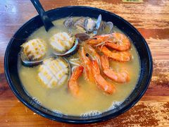 鲍鱼海鲜面-台州老六海鲜面馆(上南总店)