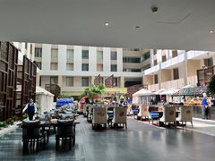 -朗丽兹餐厅