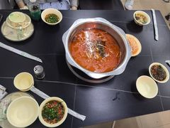 -周良天山牛杂城(天山路总店)