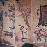 大门口便是店铺的门头，很好找