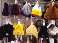 -名创优品(惠州华贸购物中心店)