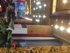 -皇宫大酒店