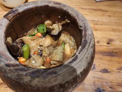 -老滇山寨•云南特色菜•地方菜•民族风情歌舞表演(金碧店)