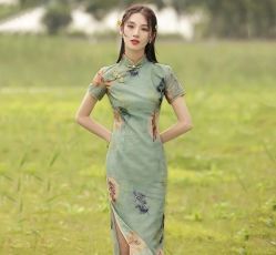 -租旗袍租礼服馆