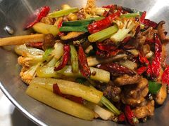 -渔语鱼酸菜鱼新川菜(来福士店)