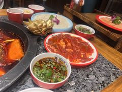 -蜀大侠火锅(香格里拉店)