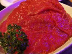 潮酷小嫩牛-热火朝天鲜切牛肉火锅(南强街巷店)