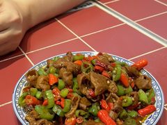 -赣南粉局·赣菜夜排档(新天地店)