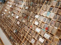 -猫的天空之城概念书店(杭州南宋御街店)