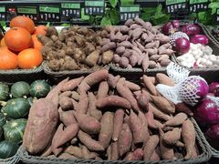 -中百仓储超市有限公司(越秀星汇维港店)
