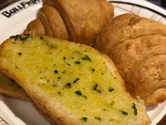 蒜香面包-斗牛士牛排餐厅(嘉里汇店)