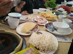金针菇-芳村榕树头叹佬鸡煲(体育西店)
