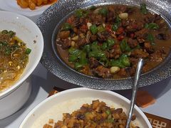 -巴特餐饮6加1音乐餐吧·新疆菜