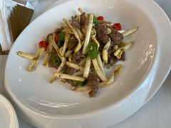 花生芽黑椒牛柳-名甬鲜坊·宁波海鲜(爱琴海店)