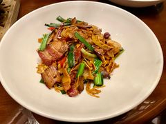 江南酱油肉炒纸片笋-环球港凯悦 · 享悦中餐厅