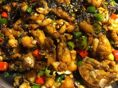 青椒紫苏味-蛙小侠·沸腾砂锅(南山欢乐颂店)