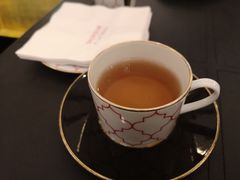 -Salon de The de Joel Robuchon(外滩18号店)