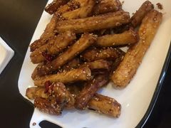 那年秋天的茄子-梧桐树下(云锦世家店)