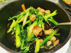 西兰苔鱼鲍啫猪颈-山泉公馆酒家(广州东站店)