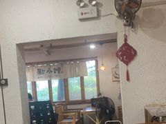 -猫爷的腔调·黔小馆(交大医学住宅区店)
