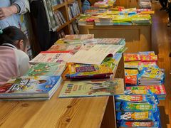 -新华书店(泉城路店)