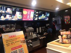 -麦当劳(新华路步步高店)