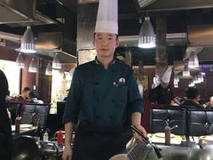 -利昂法式铁板主题餐厅(新奥购物中心店)