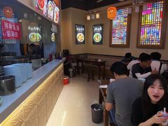-阿依娘镇店豌杂面(三峡广场店)