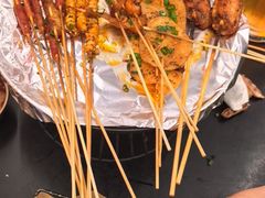 -何师烧烤Pro ·小龙虾·江湖川菜·精酿啤酒(太古里旗舰店)