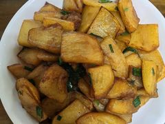 -芦茨金富饭庄·25年老字号·专做稻草鸡