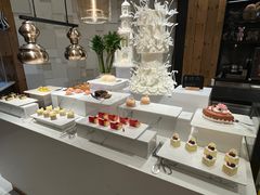 -松咖啡自助餐厅·松北香格里拉