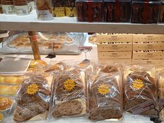 -TOUCH泰奇(奉贤宝龙城市广场店)