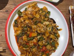 -叶派龙虾•招牌香辣蟹·海鲜(中海国际店)