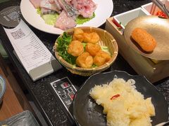 -得意咚瓜·顺德鱼生·冬瓜火锅(深圳首店)