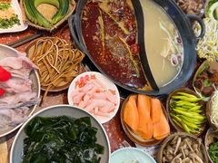 -赵美丽·重庆社区火锅·直营店(火车东站·中豪国际店)