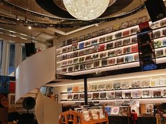 -黑胶星球(华发中城商都店)