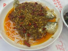 -堂瓦里·33年传统赣菜(第一街区店)