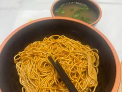 -瞪眼牛煎包·大锅牛肉汤(懿德城店)