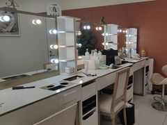 -HIMO海马体照相馆(上海华润CP静安店)