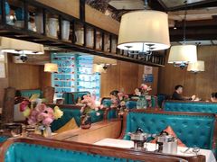 -领鲜活海鲜榴莲自助火锅(东门店)