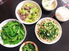 -鲸育宝宝月嫂(徐汇店)