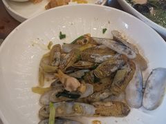 -侬佳蒸菜馆(听潮店)