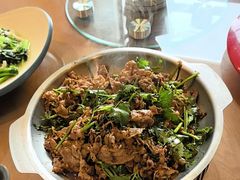 -赶海部落海鲜城(海阳路店)