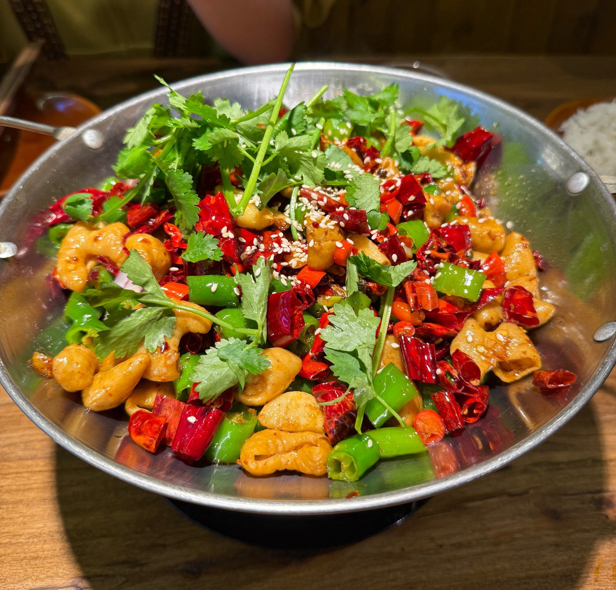 您的麻辣干锅,已上桌!