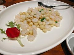 老上海鸡头米河虾仁-上海人家花樣年华(中山公园店)