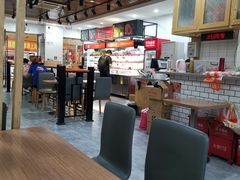 大堂-杨国福麻辣烫(龙阳广场店)