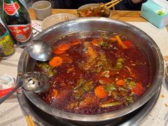 -肖肖酸萝卜鱼火锅(总店)