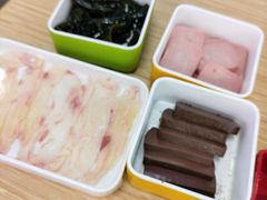 -杨老板·海鲜集市火锅·鲜切牛肉(中防万宝店)