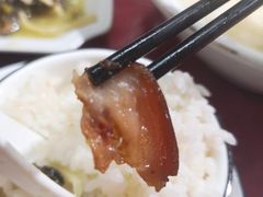 -沈万三蹄髈专卖店