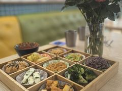 -轻蔬不用等·素食(江苏路店)